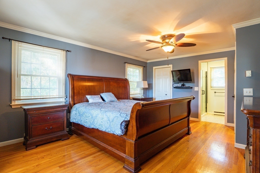 West Boylston, Massachusetts 01583, United States, 3 Bedrooms Bedrooms, ,3 BathroomsBathrooms,Residential,Active,226103