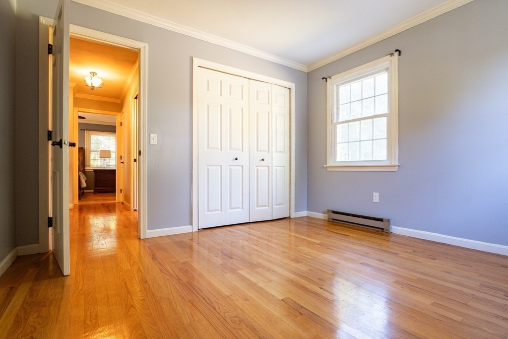 West Boylston, Massachusetts 01583, United States, 3 Bedrooms Bedrooms, ,3 BathroomsBathrooms,Residential,Active,226103