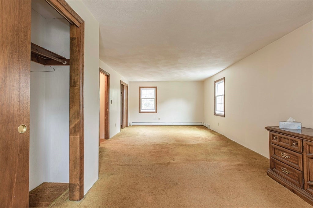 27 Sylvanus Wood Ln, Woburn, MA Photo #24