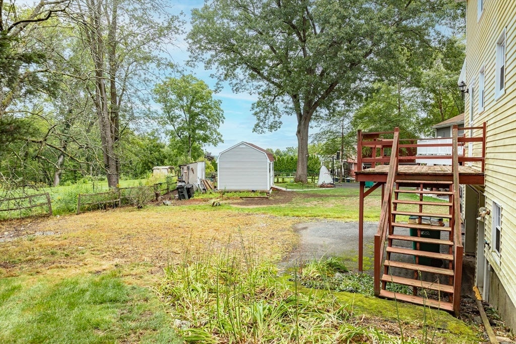27 Sylvanus Wood Ln, Woburn, MA Photo #30