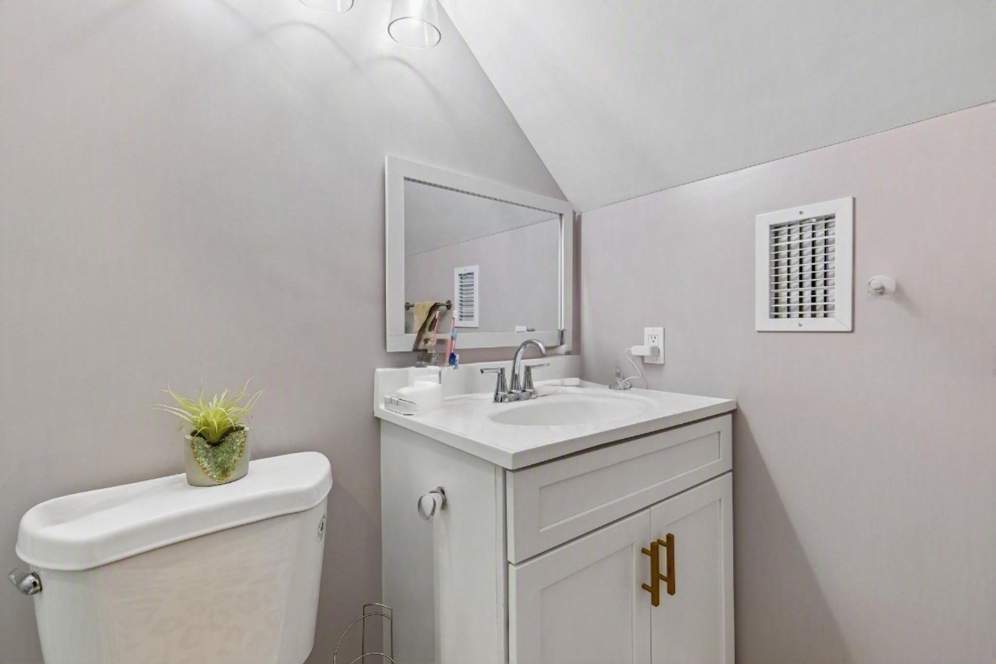 41 Union St #A, Weymouth, MA, 41 Union St #A, Weymouth, MA Photo #9