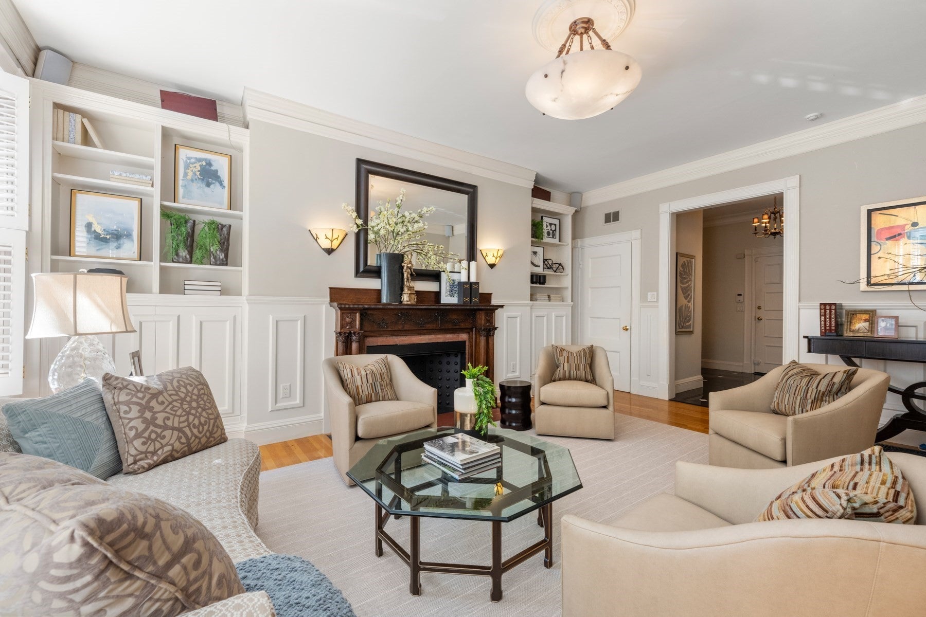 398 Marlborough St 1