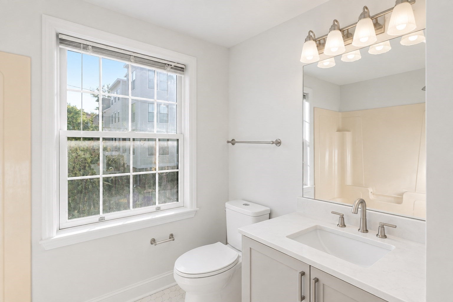 174 Everett St, Boston, MA, 174 Everett St, Boston, MA Photo #13