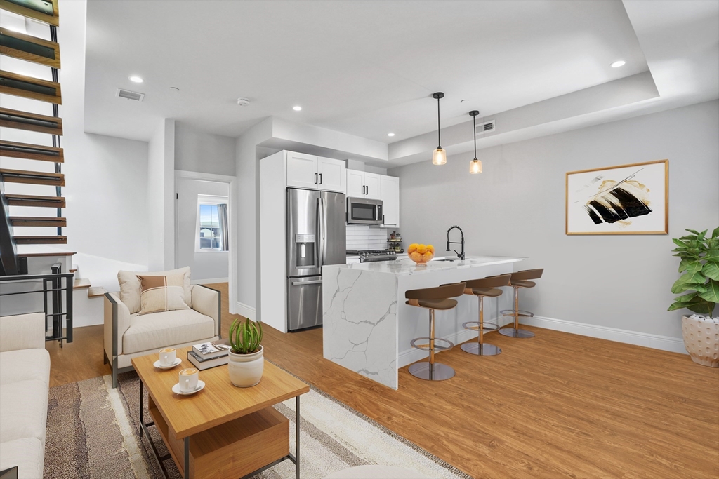 174 W 7th St. 3