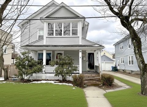 Photo of 33-35 Ruskin St, Springfield, MA 01108 (MLS # 73480238)