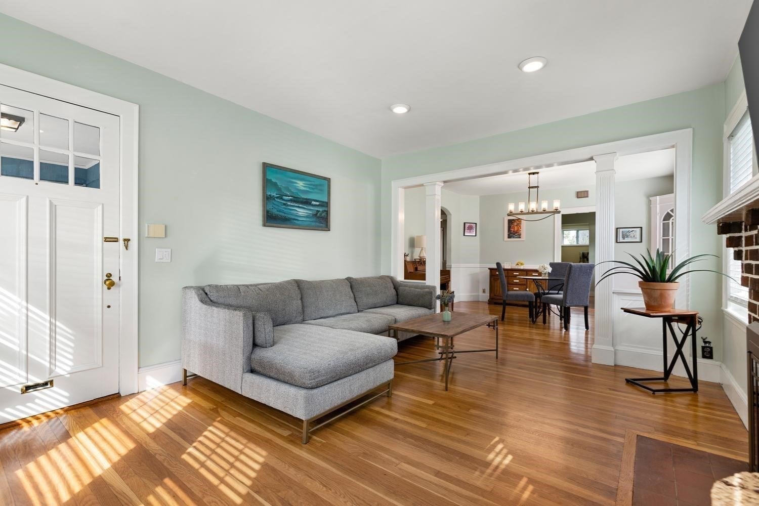 51 Sherwood Rd