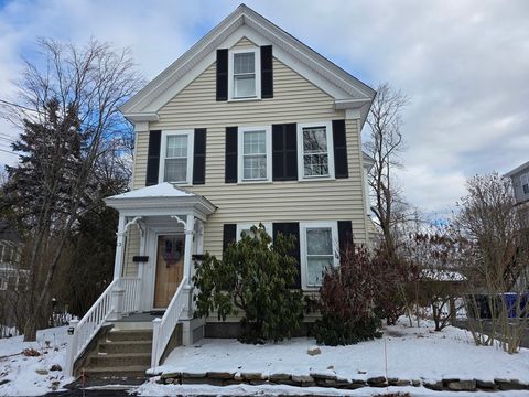 12 Mayhew Street 2nd floor Hopkinton MA 01748