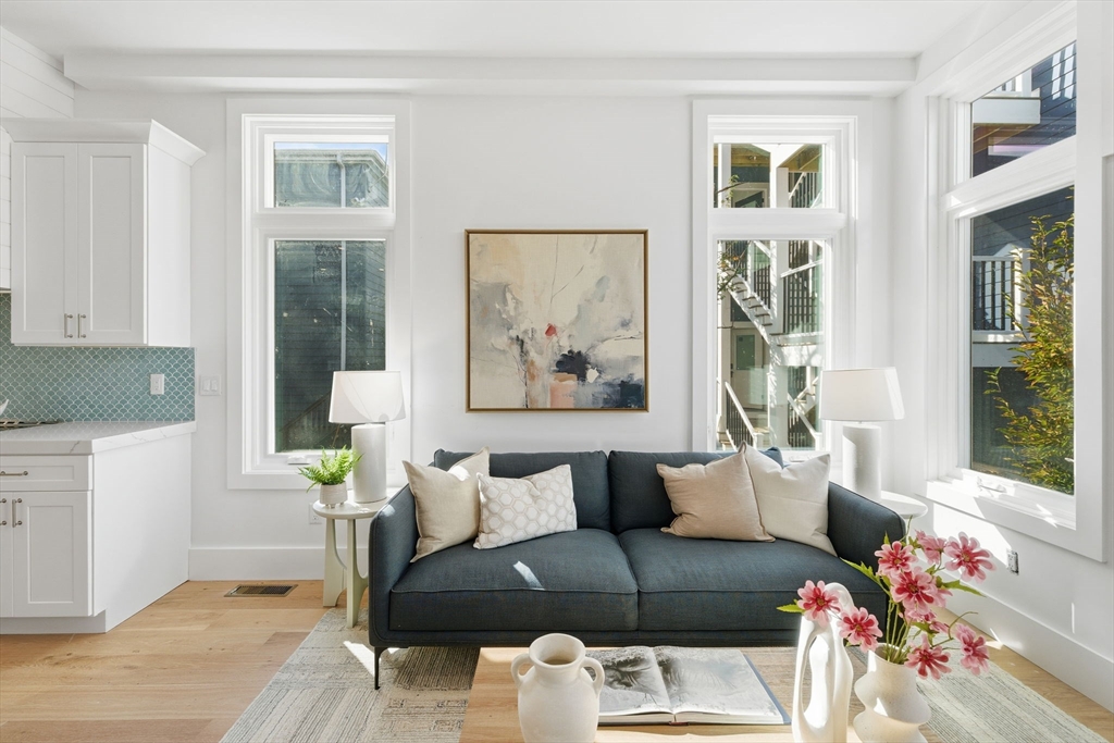 35 Richardson St Cottage