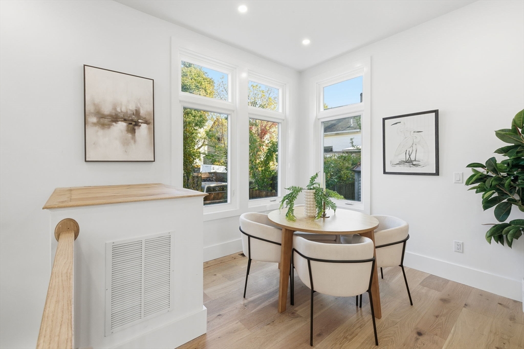 35 Richardson St Cottage