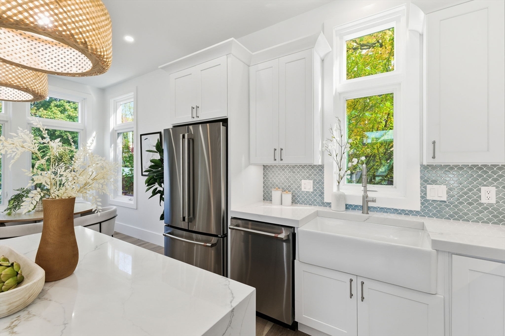 35 Richardson St Cottage