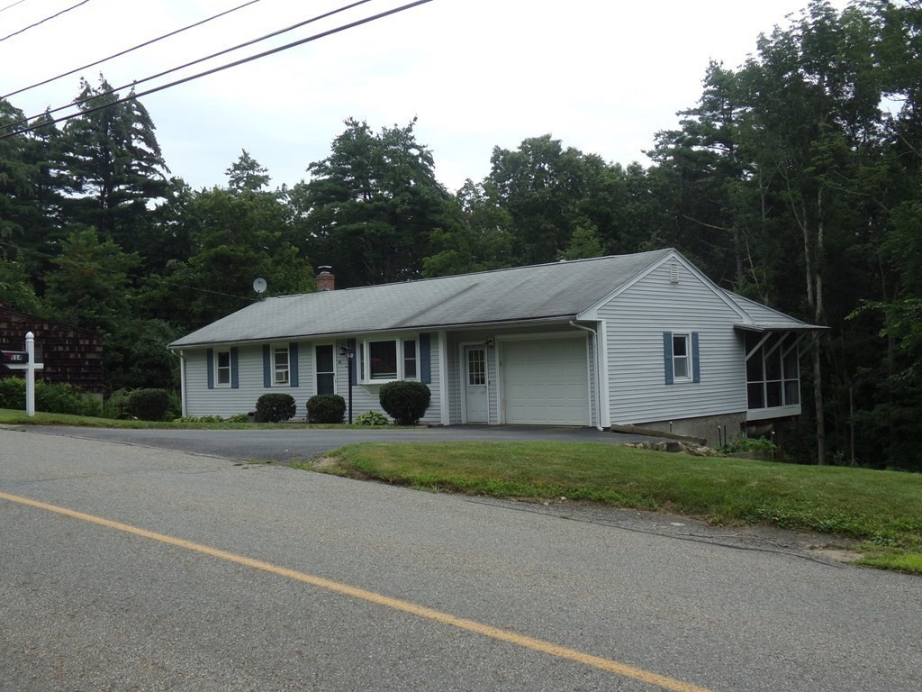 Photo 1 of 25 of 114 Cedar St. house