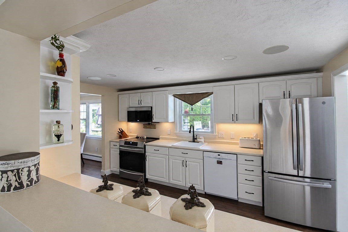 4 Temi Road, Chelmsford, MA, 4 Temi Road, Chelmsford, MA Photo #12