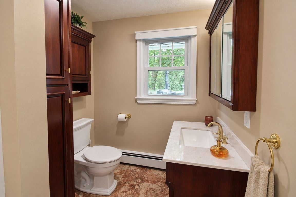 4 Temi Road, Chelmsford, MA, 4 Temi Road, Chelmsford, MA Photo #16