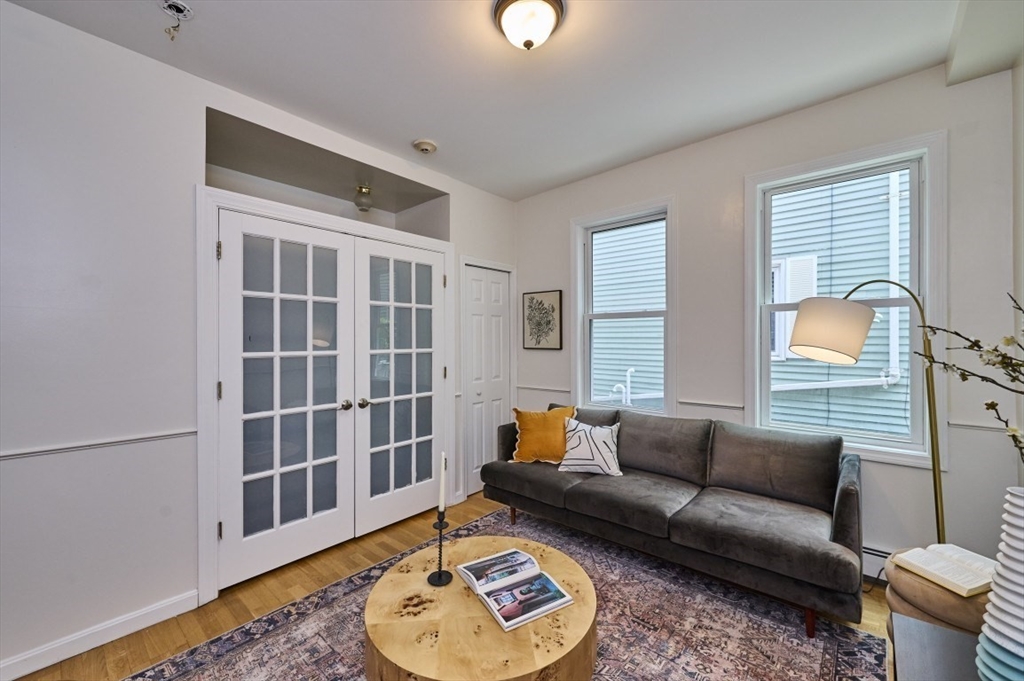 9 Mullins Ct. D