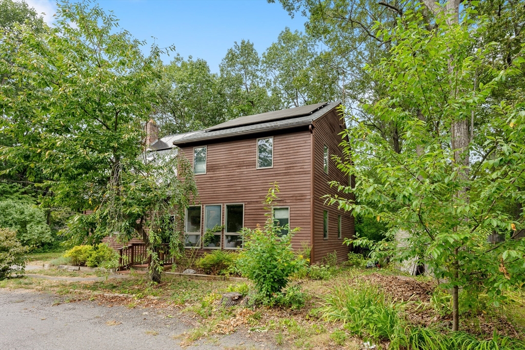 25 Fuller Ave