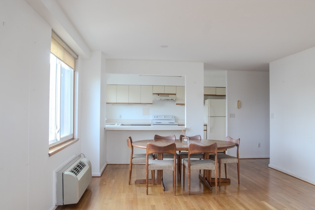 332 Franklin St Unit 501 501