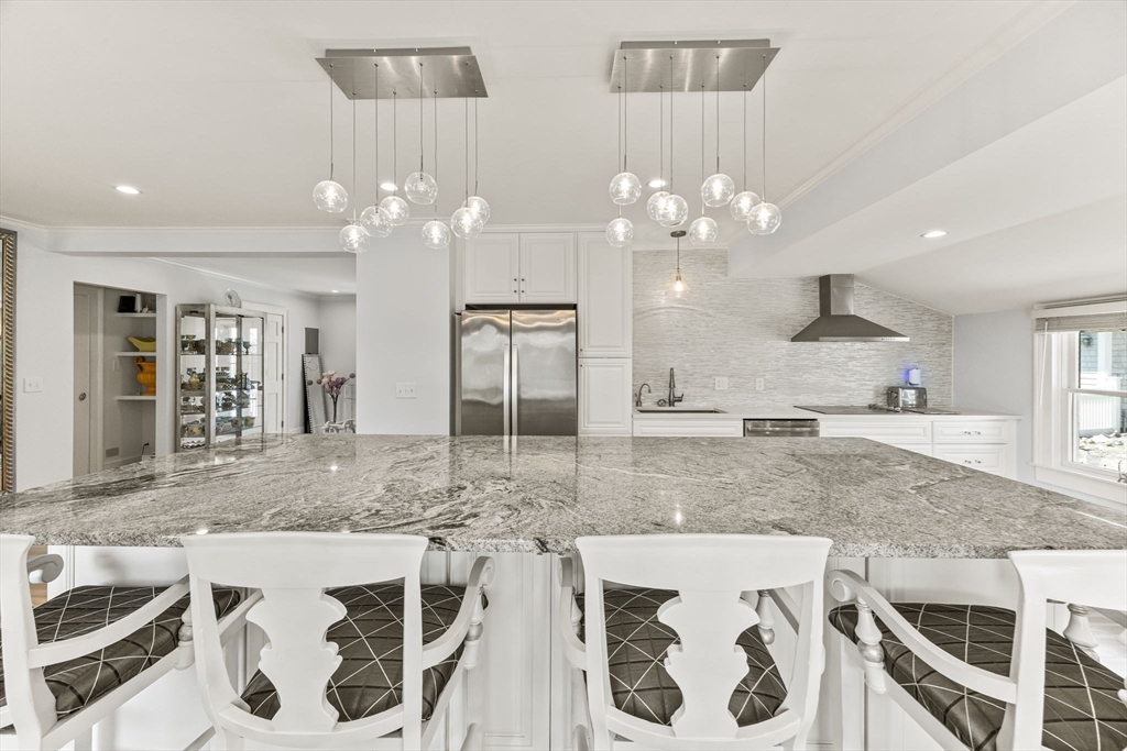 Barnstable, Massachusetts 02655, United States, 4 Bedrooms Bedrooms, ,4 BathroomsBathrooms,Residential,Pending,133979