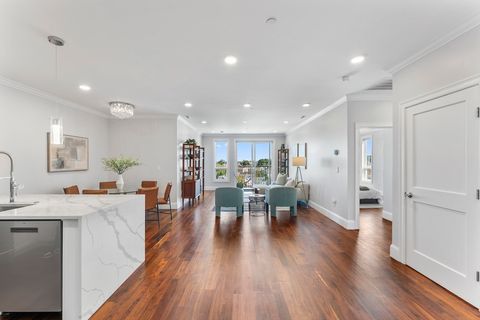 87 Medford St 504 Medford MA 02155