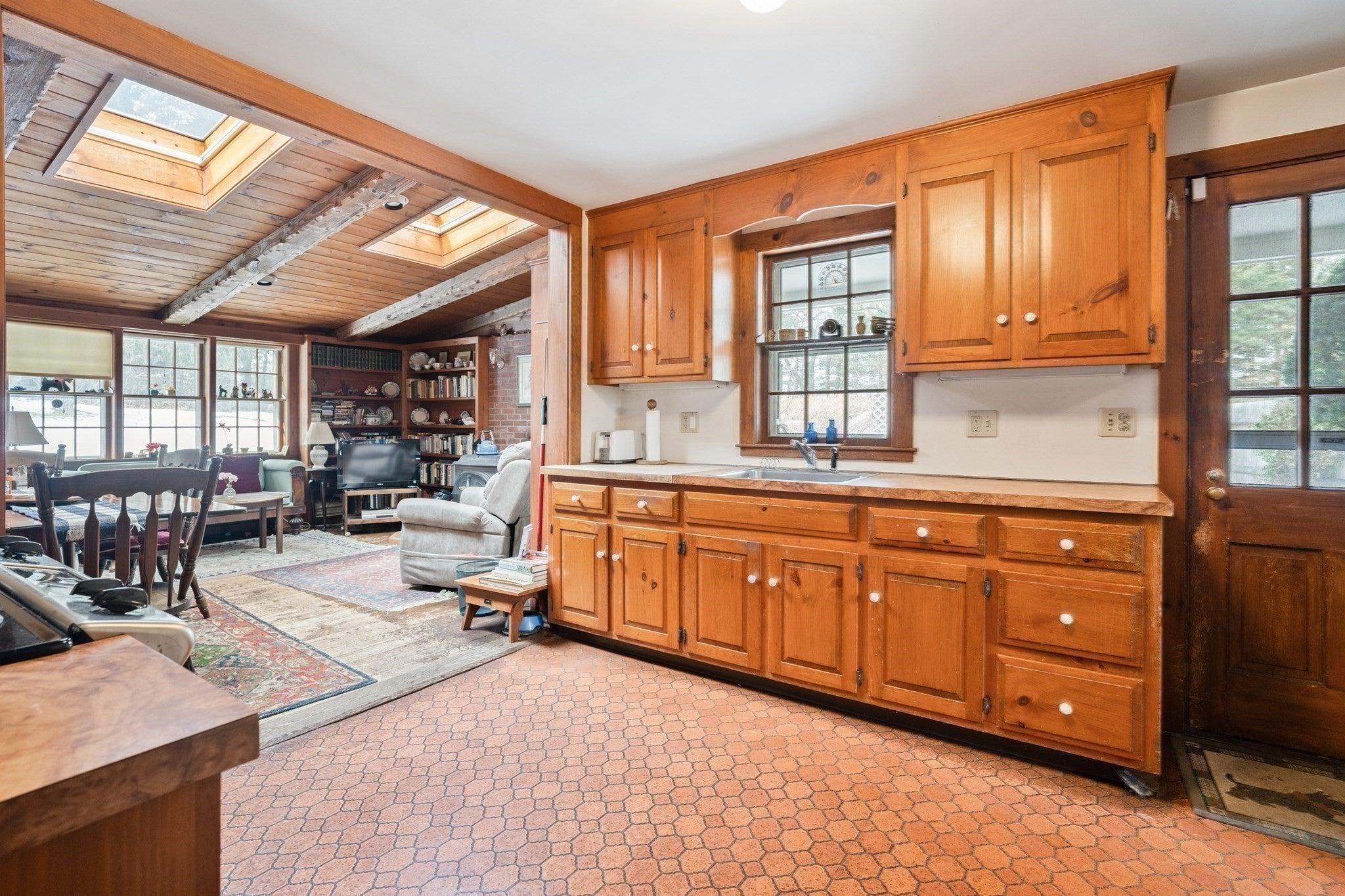 19 Wilsondale St, Dover, MA, 19 Wilsondale St, Dover, MA Photo #14