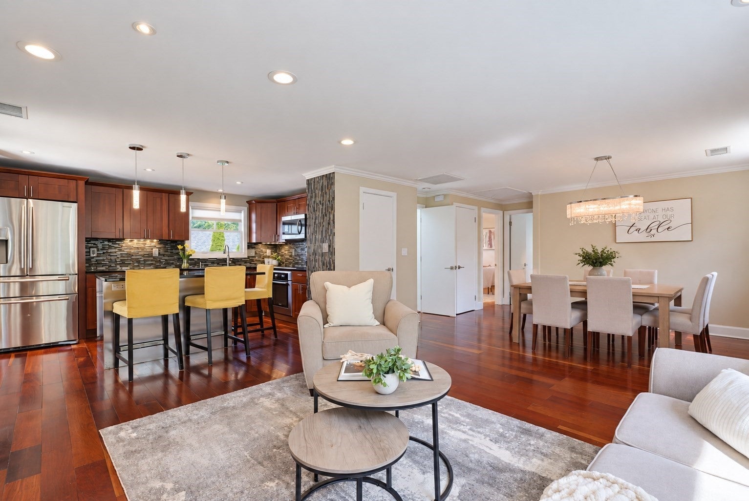 8 Woodland Pkwy, Randolph, MA, 8 Woodland Pkwy, Randolph, MA Photo #2