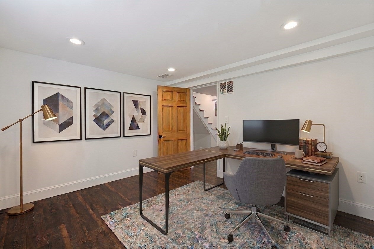 8 Woodland Pkwy, Randolph, MA, 8 Woodland Pkwy, Randolph, MA Photo #19