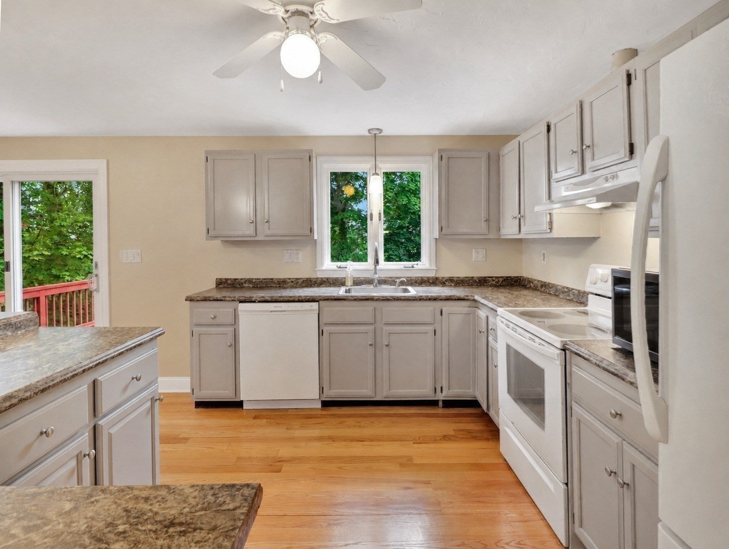 16 Andrew Avenue, Hull, MA Photo #14