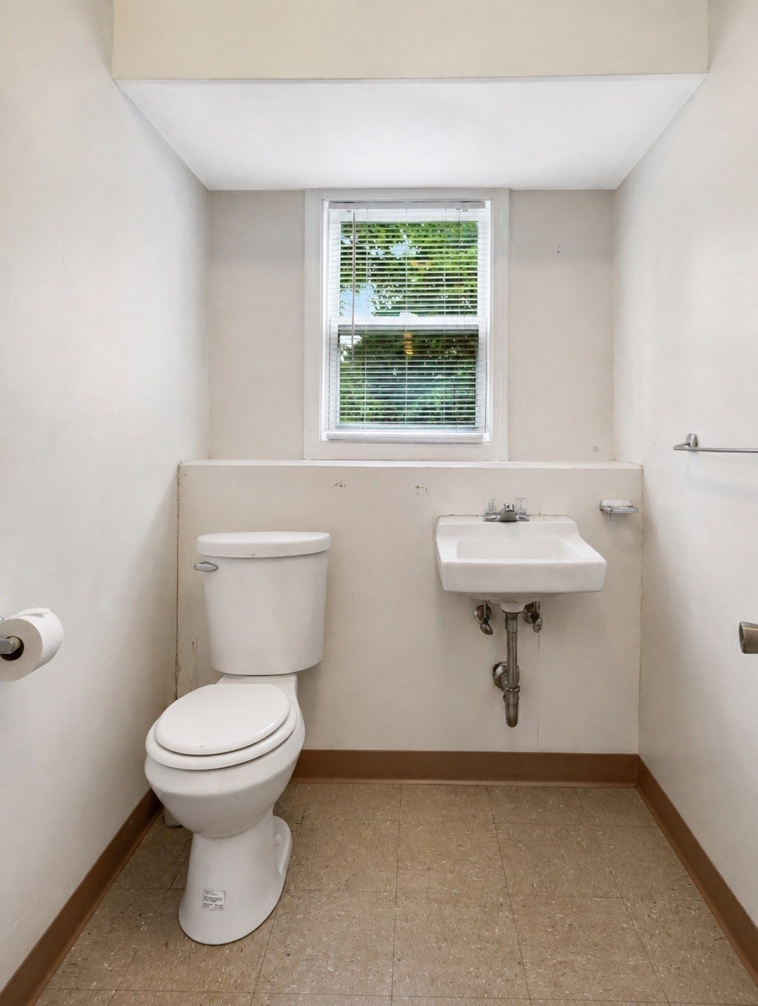 16 Andrew Avenue, Hull, MA Photo #29