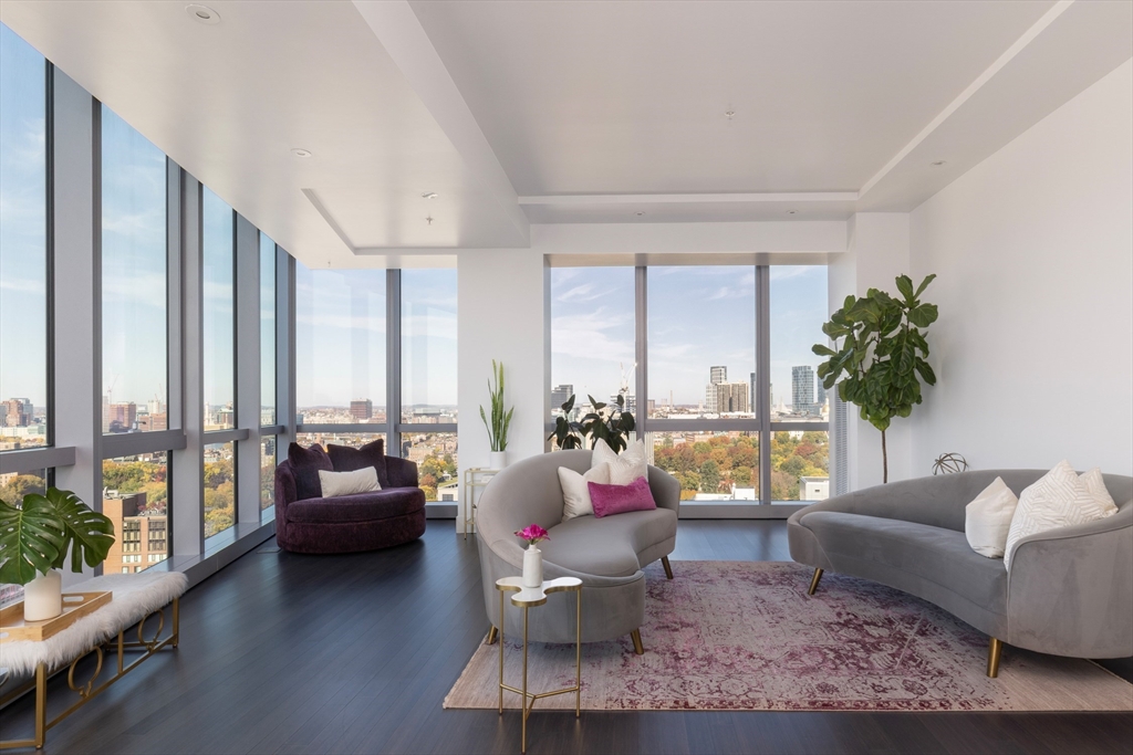 110 Stuart St #21B Floor 21