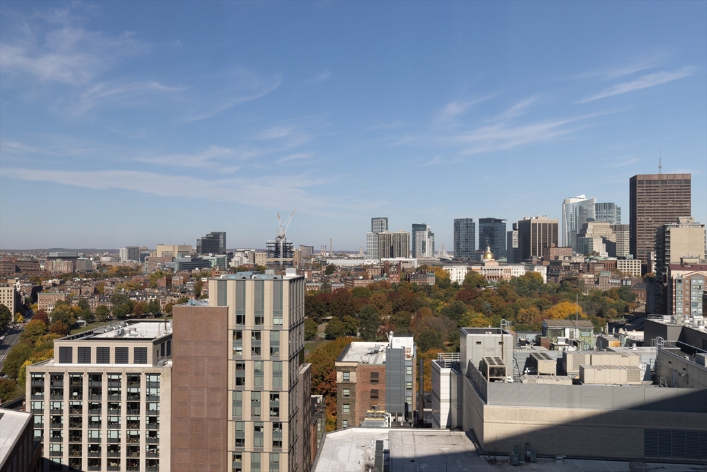 110 Stuart St 21B