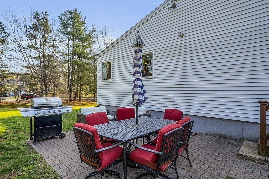 75 North Street, North Reading, MA Photo #28