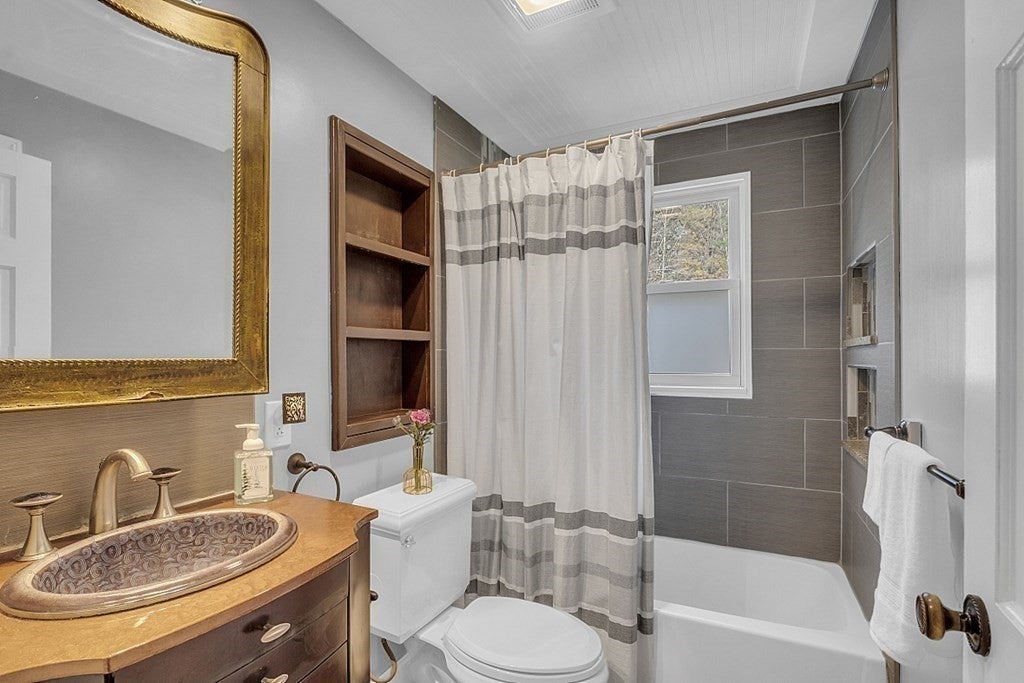 75 North Street, North Reading, MA Photo #22