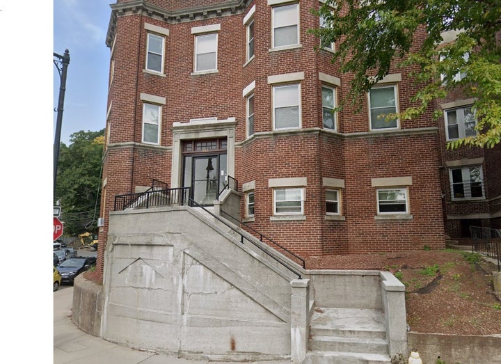 Photo 1 of 1 — 1725 Commonwealth 6, Boston, MA 02135