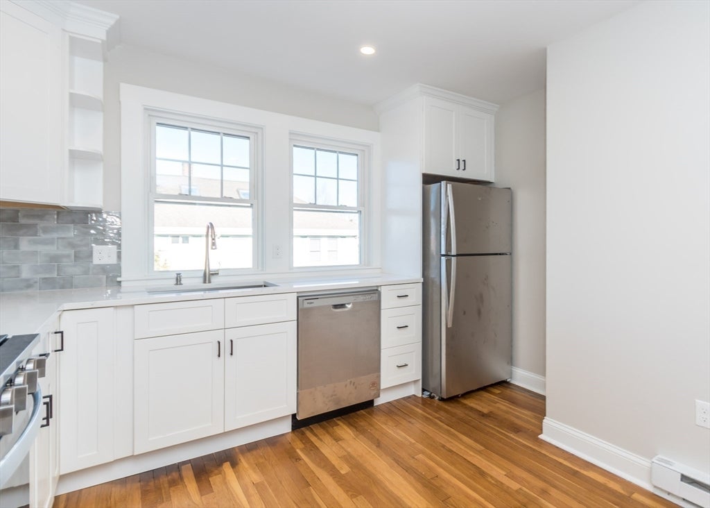 76 Barbara Road #1, Waltham, MA Photo #4