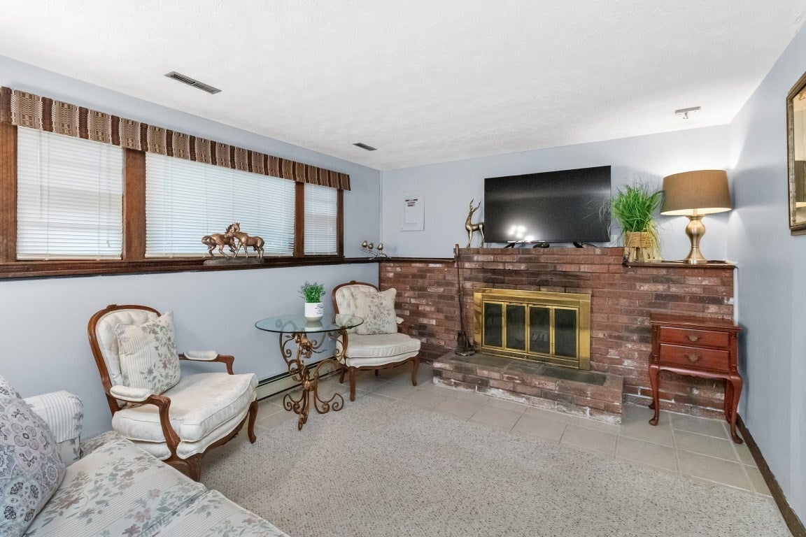 30 Lantern Ln, Randolph, MA, 30 Lantern Ln, Randolph, MA Photo #20