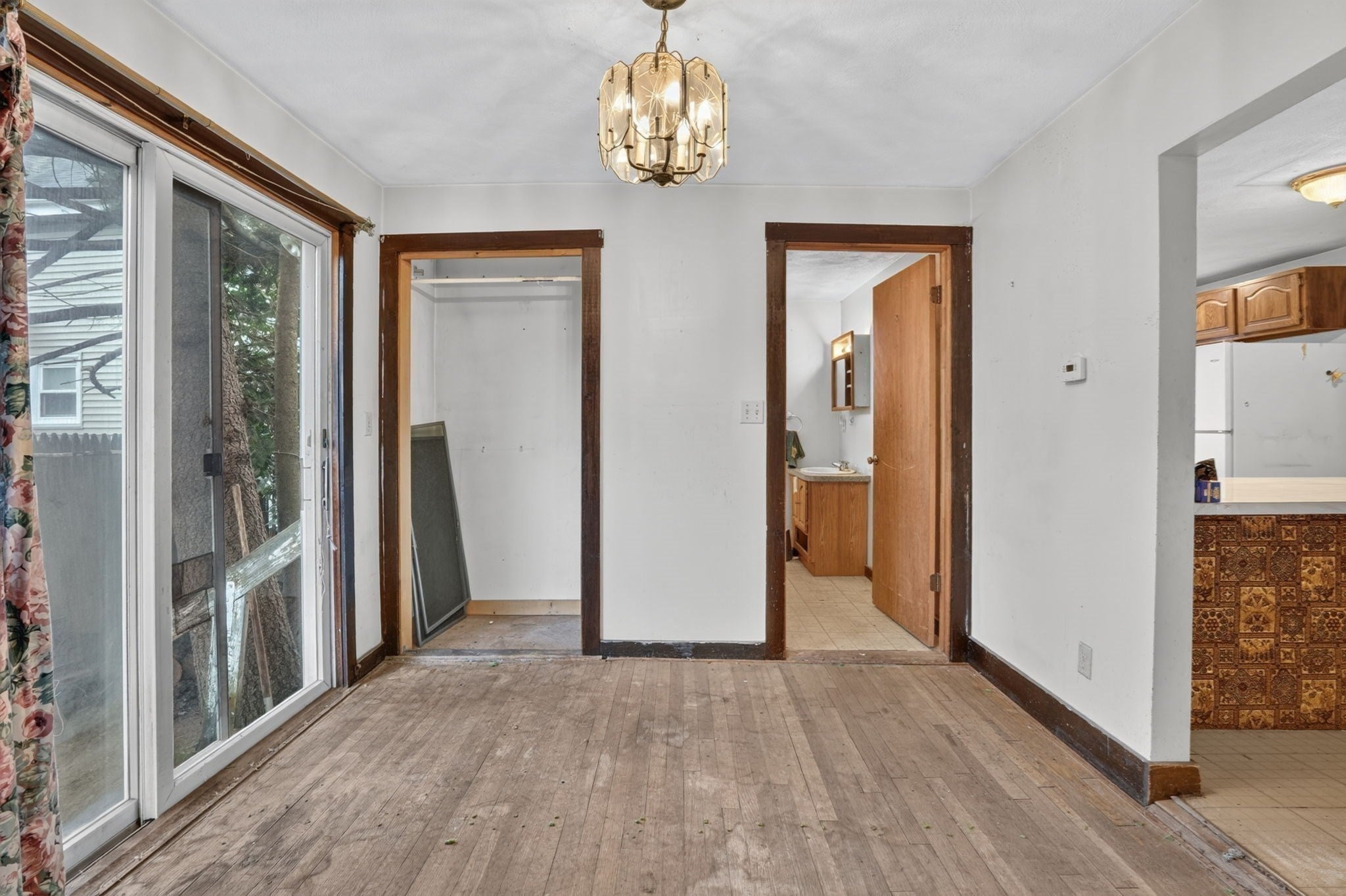 21 Sachem St