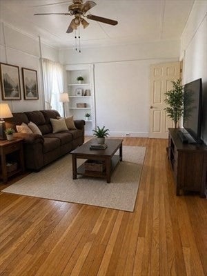 21 Bicknell St
