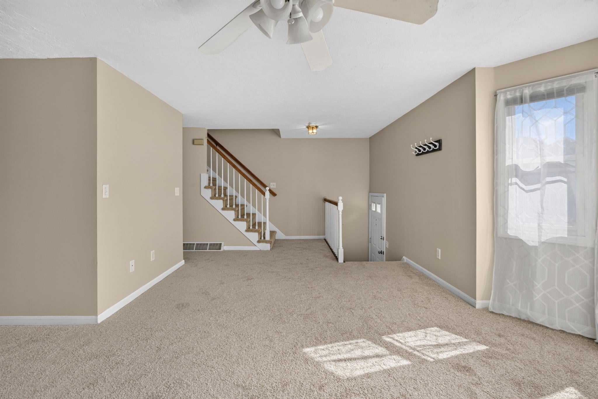 126 Orton Street Ext, Worcester, MA Photo #10