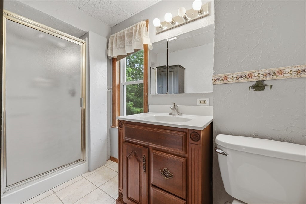 80 Francis Street, Worcester, MA, 80 Francis Street, Worcester, MA Photo #30