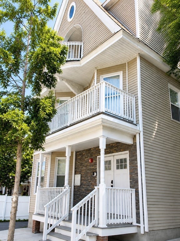 9 Woodward Park St #1, Boston, MA Photo #31