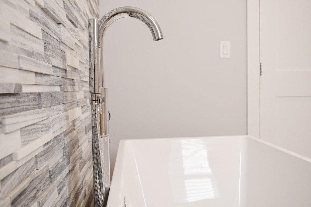 9 Woodward Park St #1, Boston, MA Photo #10