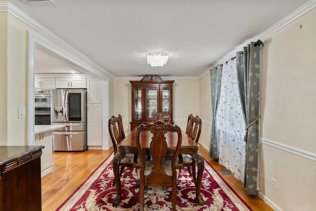 560 Worcester St, Wellesley, MA, 560 Worcester St, Wellesley, MA Photo #9