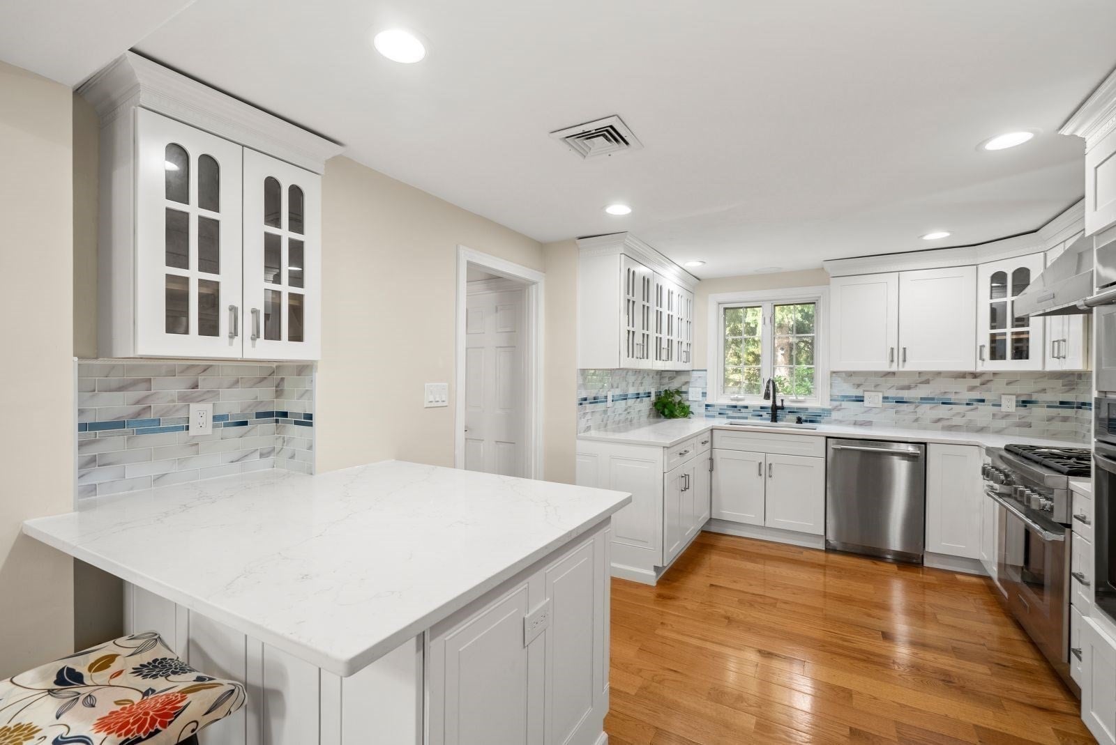 560 Worcester St, Wellesley, MA, 560 Worcester St, Wellesley, MA Photo #16