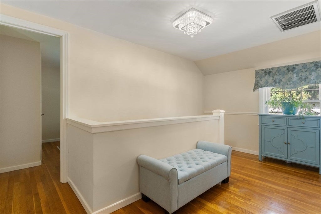560 Worcester St, Wellesley, MA, 560 Worcester St, Wellesley, MA Photo #18
