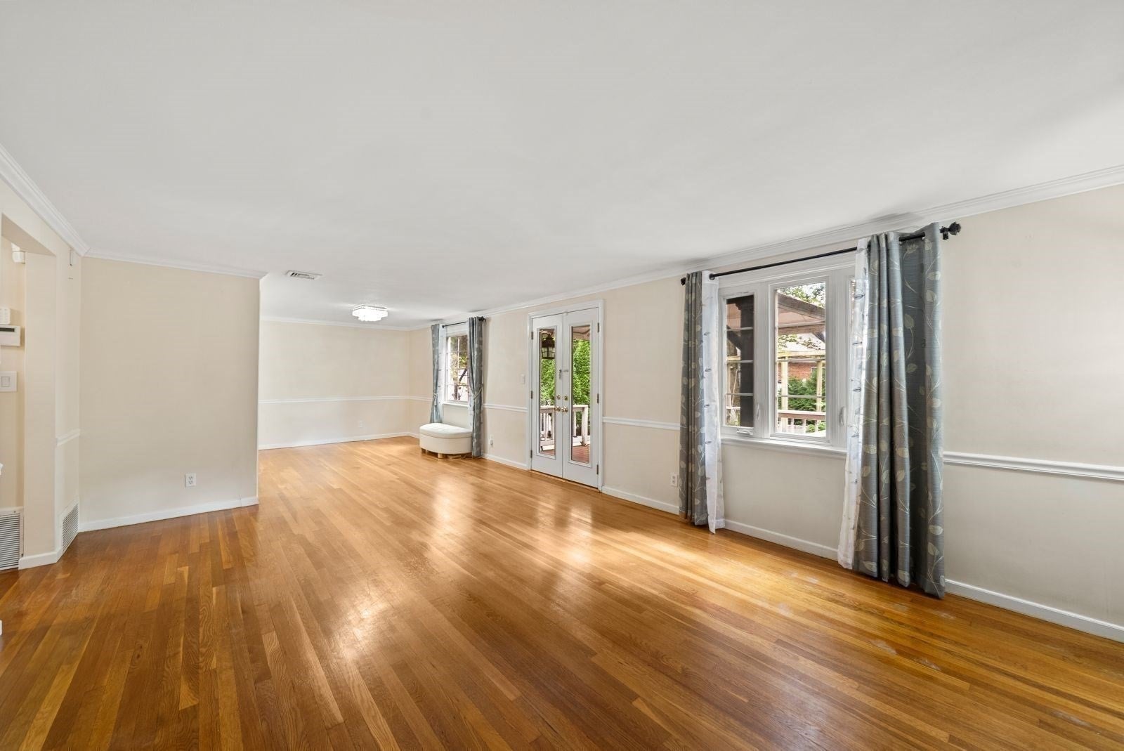 560 Worcester St, Wellesley, MA, 560 Worcester St, Wellesley, MA Photo #11