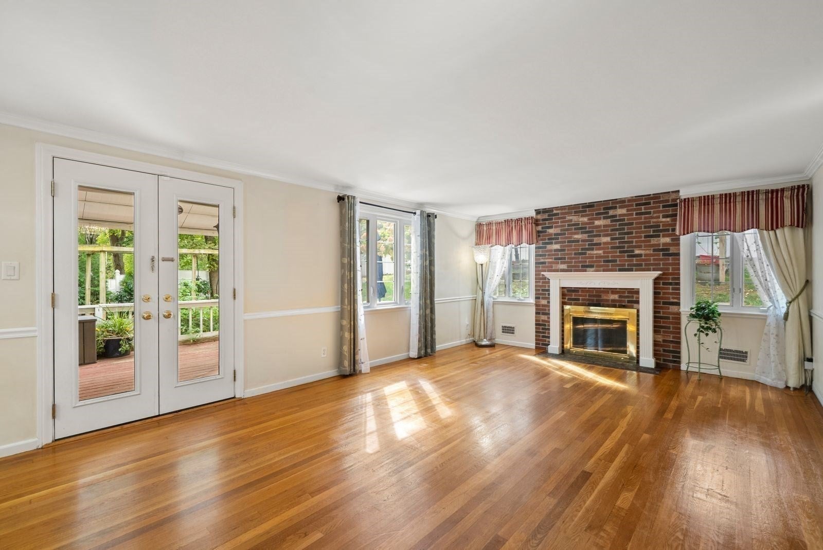560 Worcester St, Wellesley, MA, 560 Worcester St, Wellesley, MA Photo #9