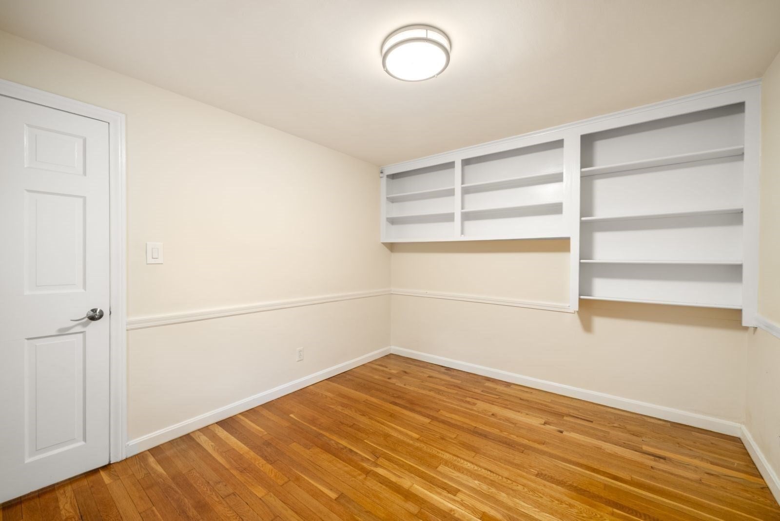 560 Worcester St, Wellesley, MA, 560 Worcester St, Wellesley, MA Photo #8