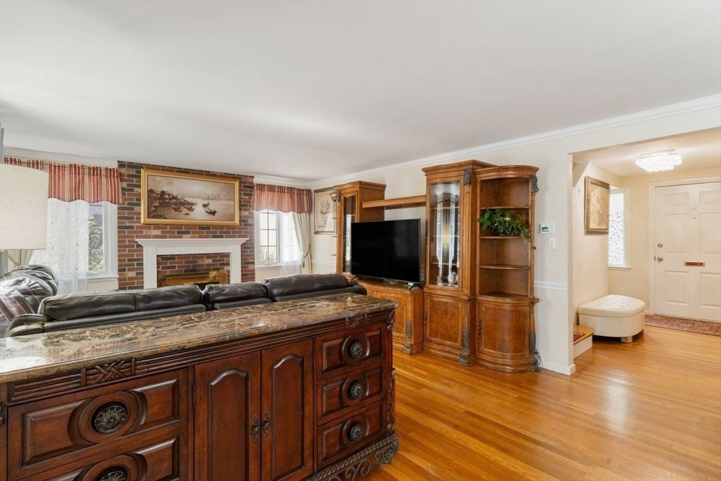 560 Worcester St, Wellesley, MA, 560 Worcester St, Wellesley, MA Photo #8