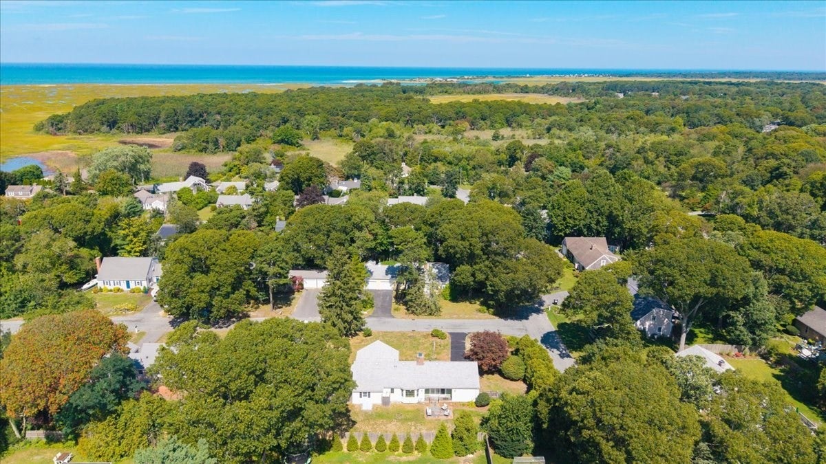 11 Kit Carson Way, Yarmouth, MA, 11 Kit Carson Way, Yarmouth, MA Photo #2