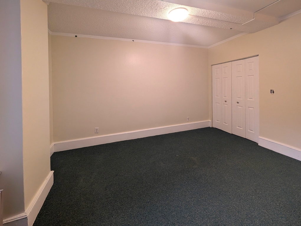 140 Chestnut St #207, Springfield, MA Photo #7