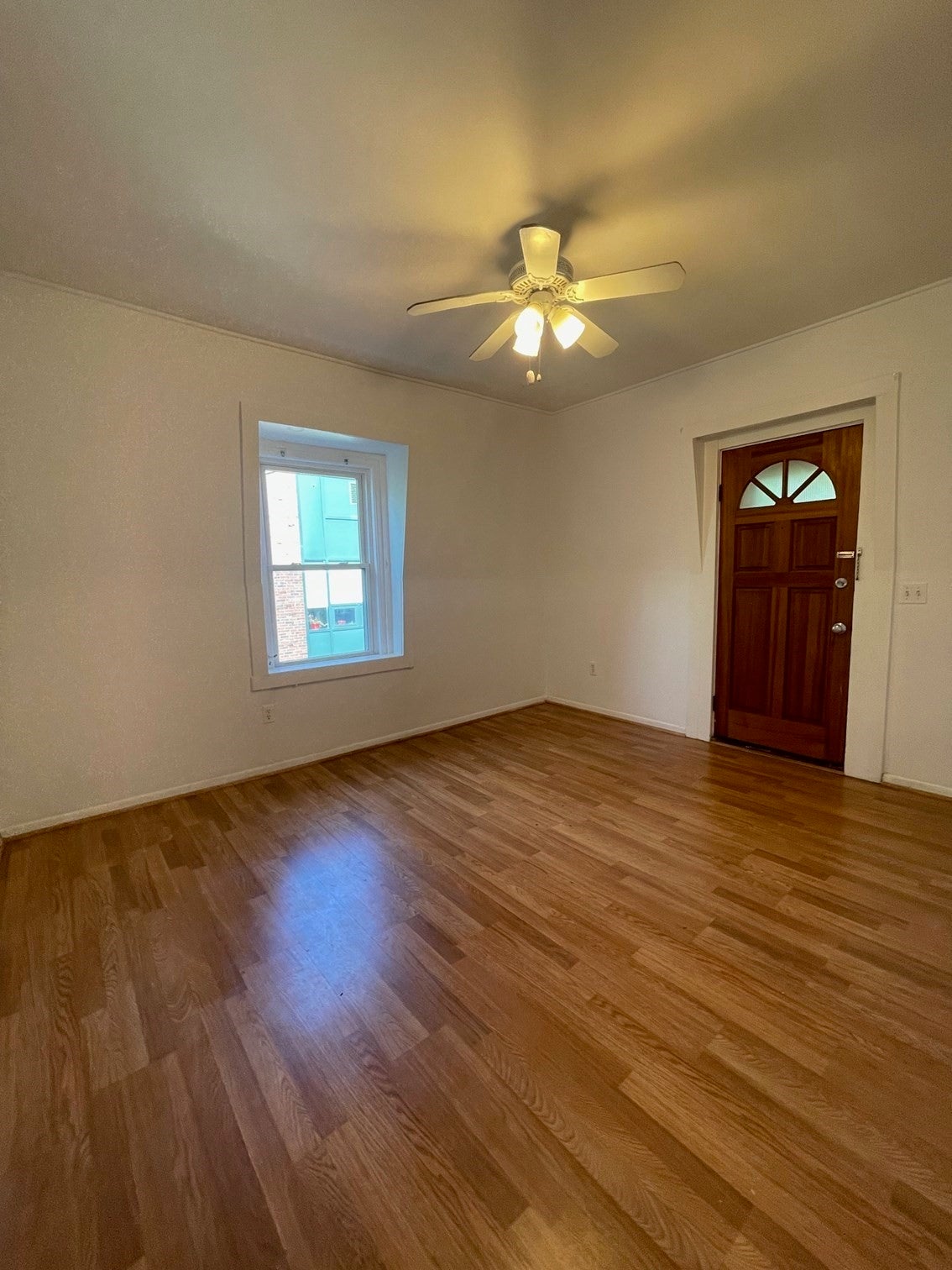 290 Lincoln St 1